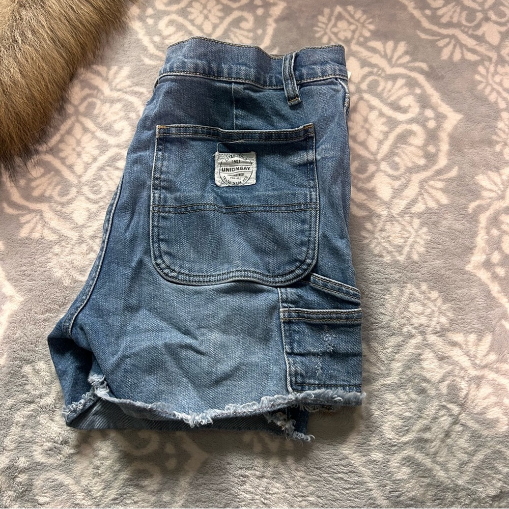 UNIONBAY Women's Light Blue Denim Cutoff Shorts with Utility Pockets